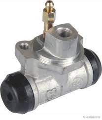 BOMBA AUX. FRENO NIS. D21 (86-92) / 720 URVAN  4WD (5/8) (SANYCO)